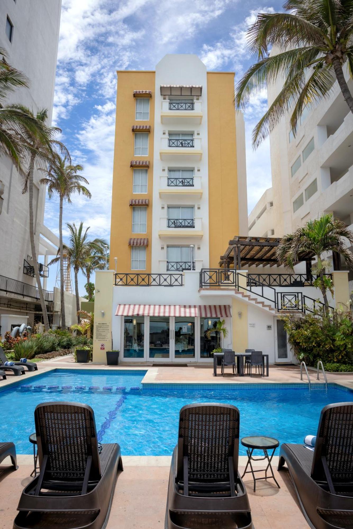 Best Western Hotel Posada Freeman Zona Dorada Mazatlán Exteriér fotografie