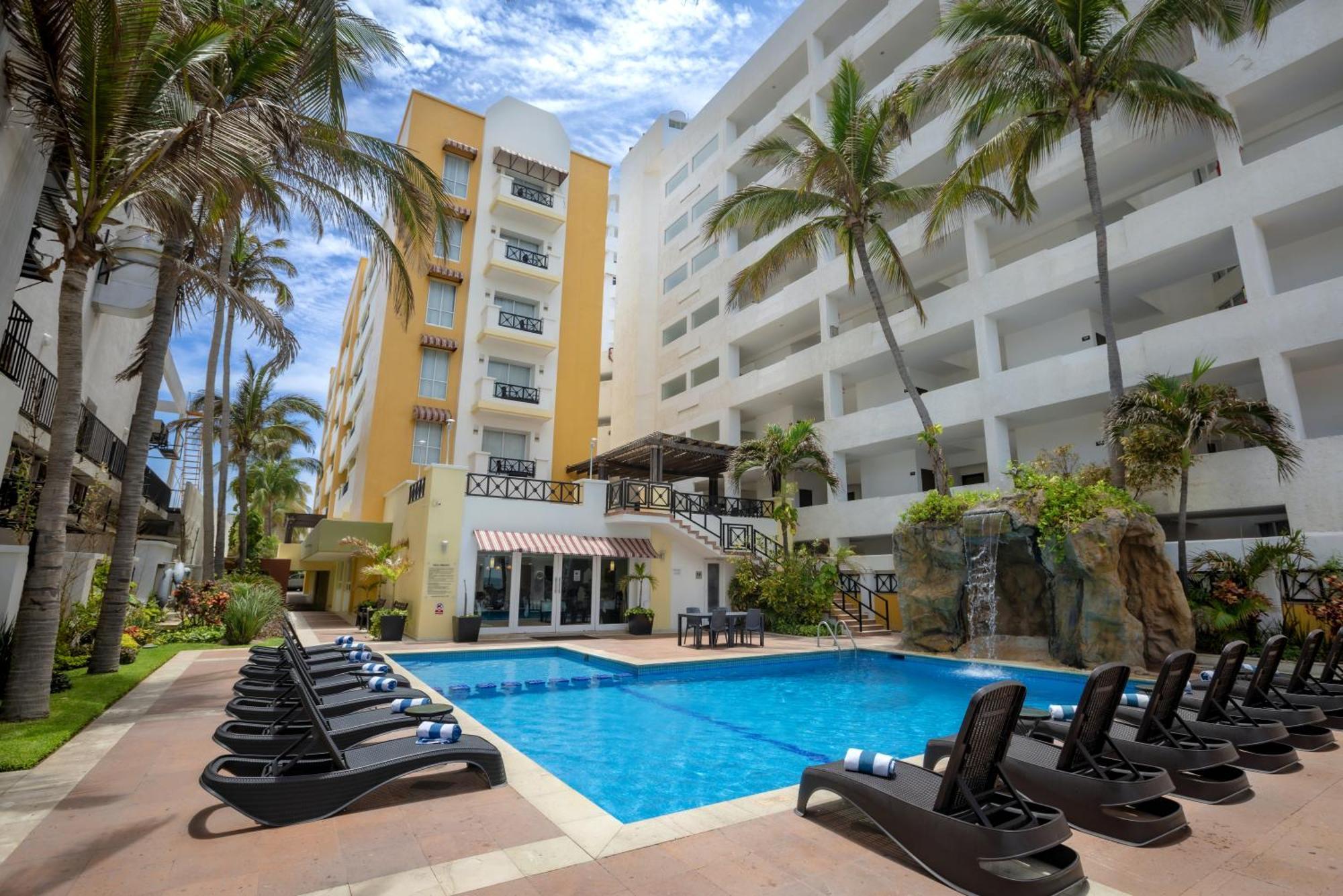 Best Western Hotel Posada Freeman Zona Dorada Mazatlán Exteriér fotografie