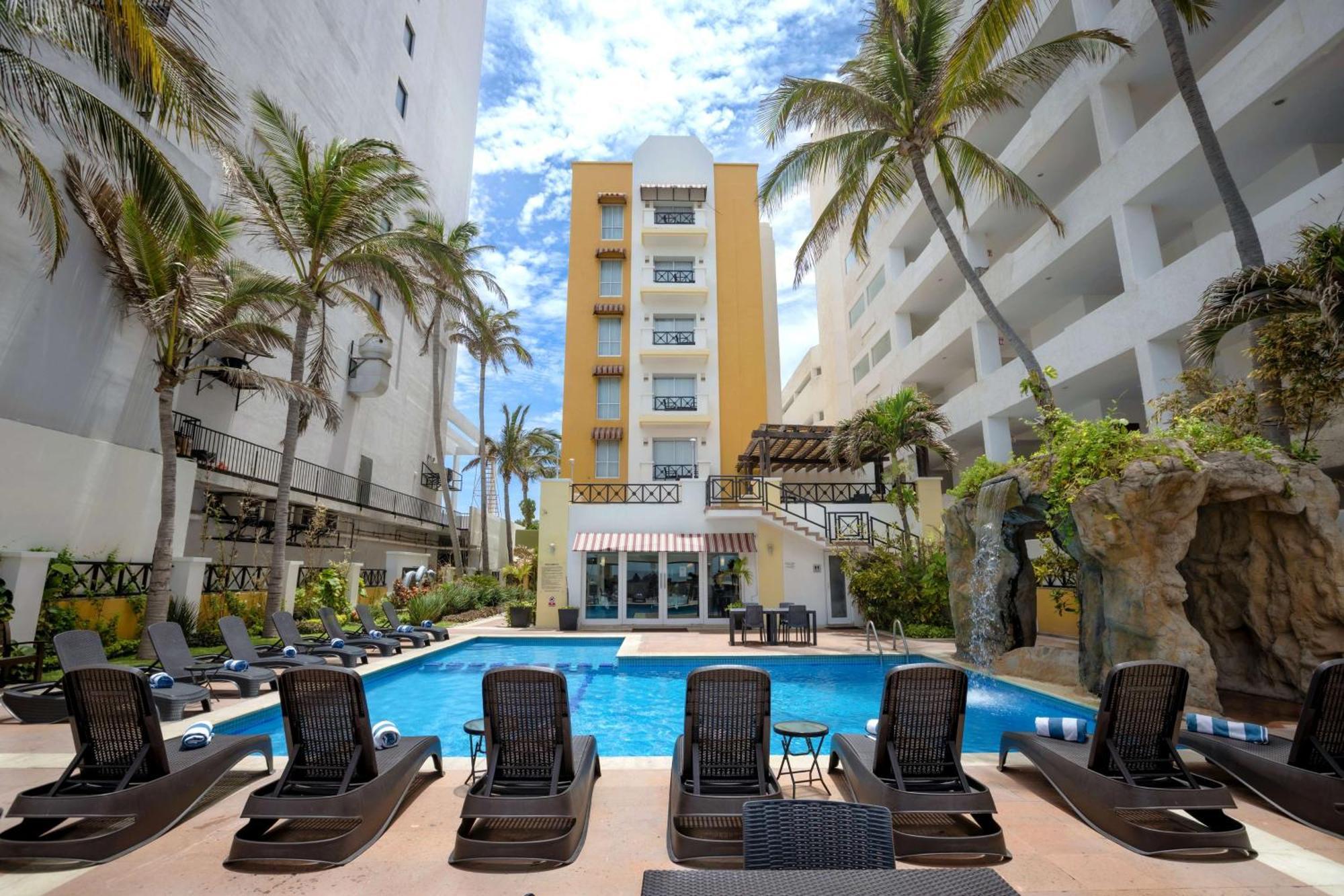 Best Western Hotel Posada Freeman Zona Dorada Mazatlán Exteriér fotografie